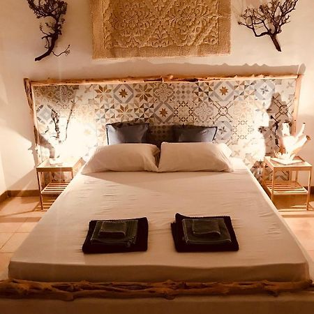 Bed and Breakfast I Ginepri à Teulada Extérieur photo